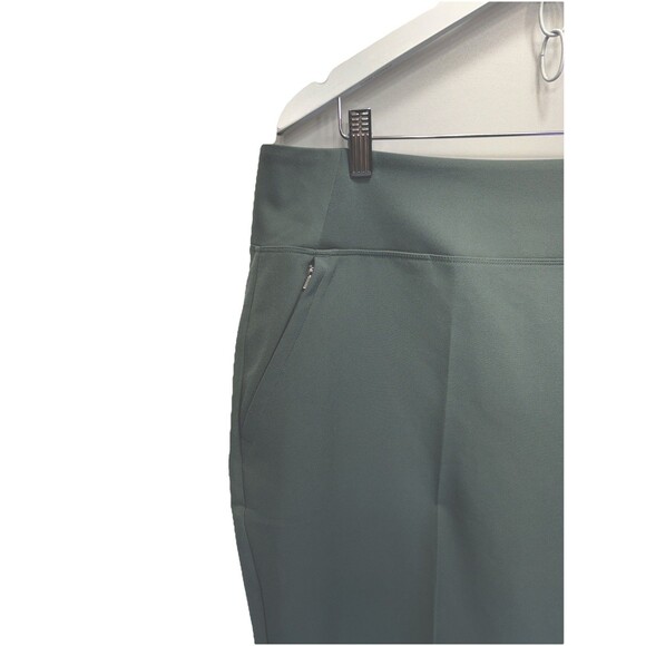 Athleta Endless High Rise Pant Womens Sz 18 Moss Green Stretch Zip Pocket Travel - Picture 5 of 11